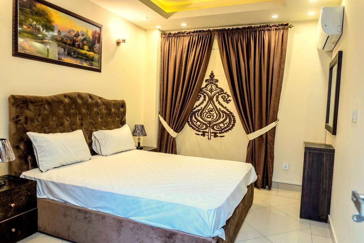 The Millenial Apartments & Suites Bahria Town 拉瓦尔品第 外观 照片