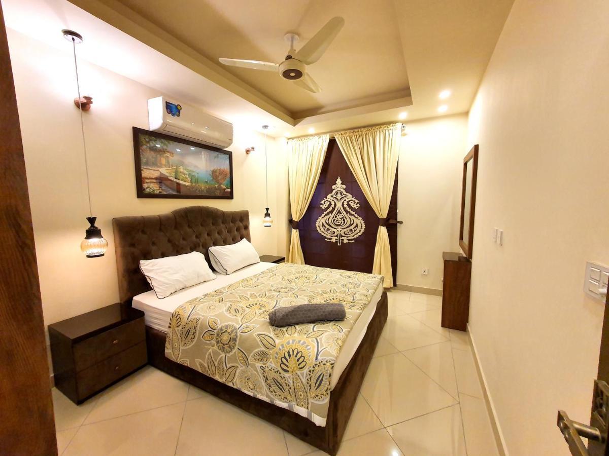 The Millenial Apartments & Suites Bahria Town 拉瓦尔品第 外观 照片