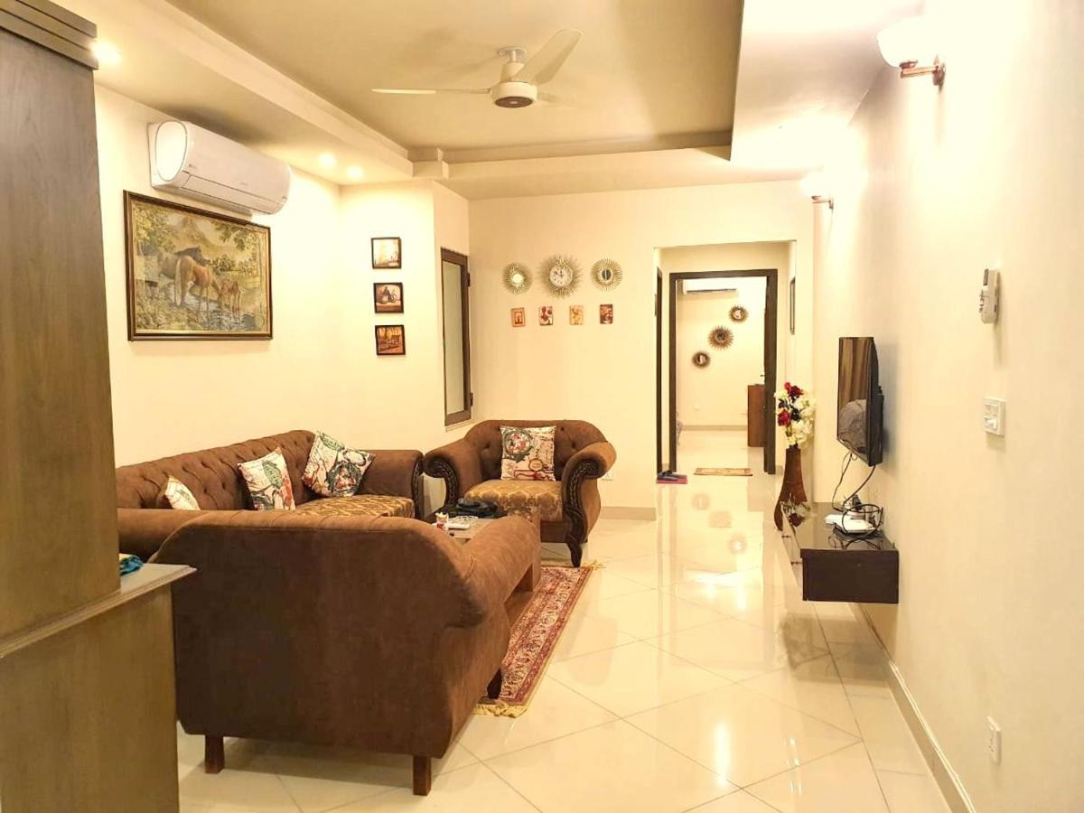 The Millenial Apartments & Suites Bahria Town 拉瓦尔品第 外观 照片