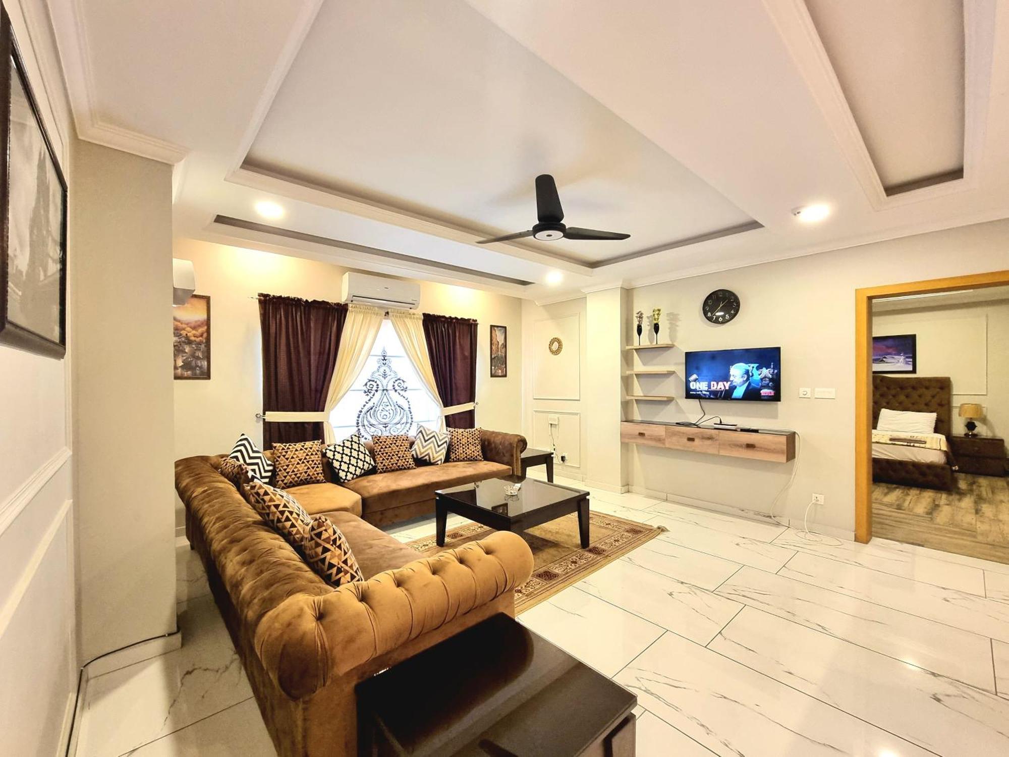 The Millenial Apartments & Suites Bahria Town 拉瓦尔品第 客房 照片