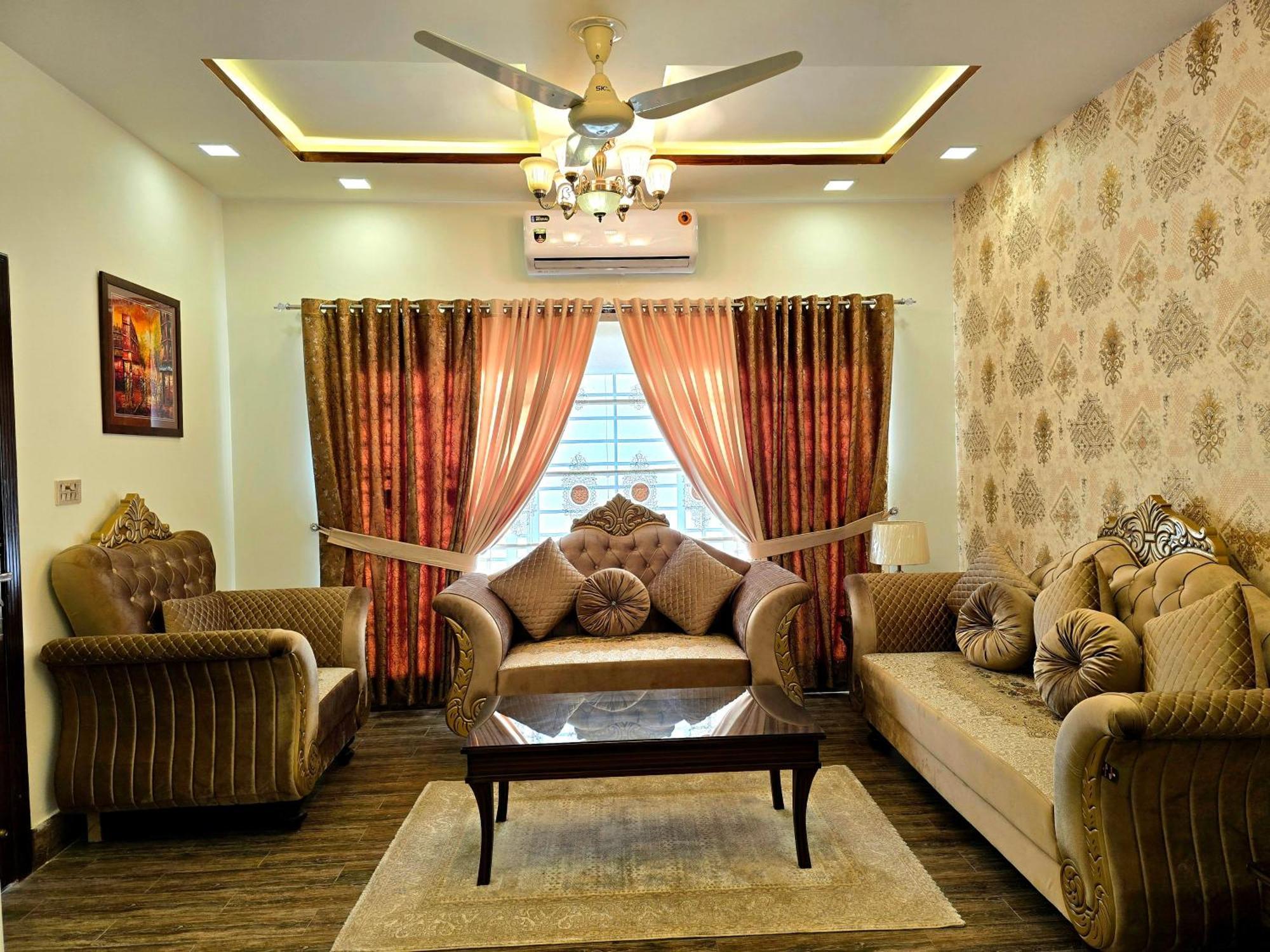 The Millenial Apartments & Suites Bahria Town 拉瓦尔品第 外观 照片