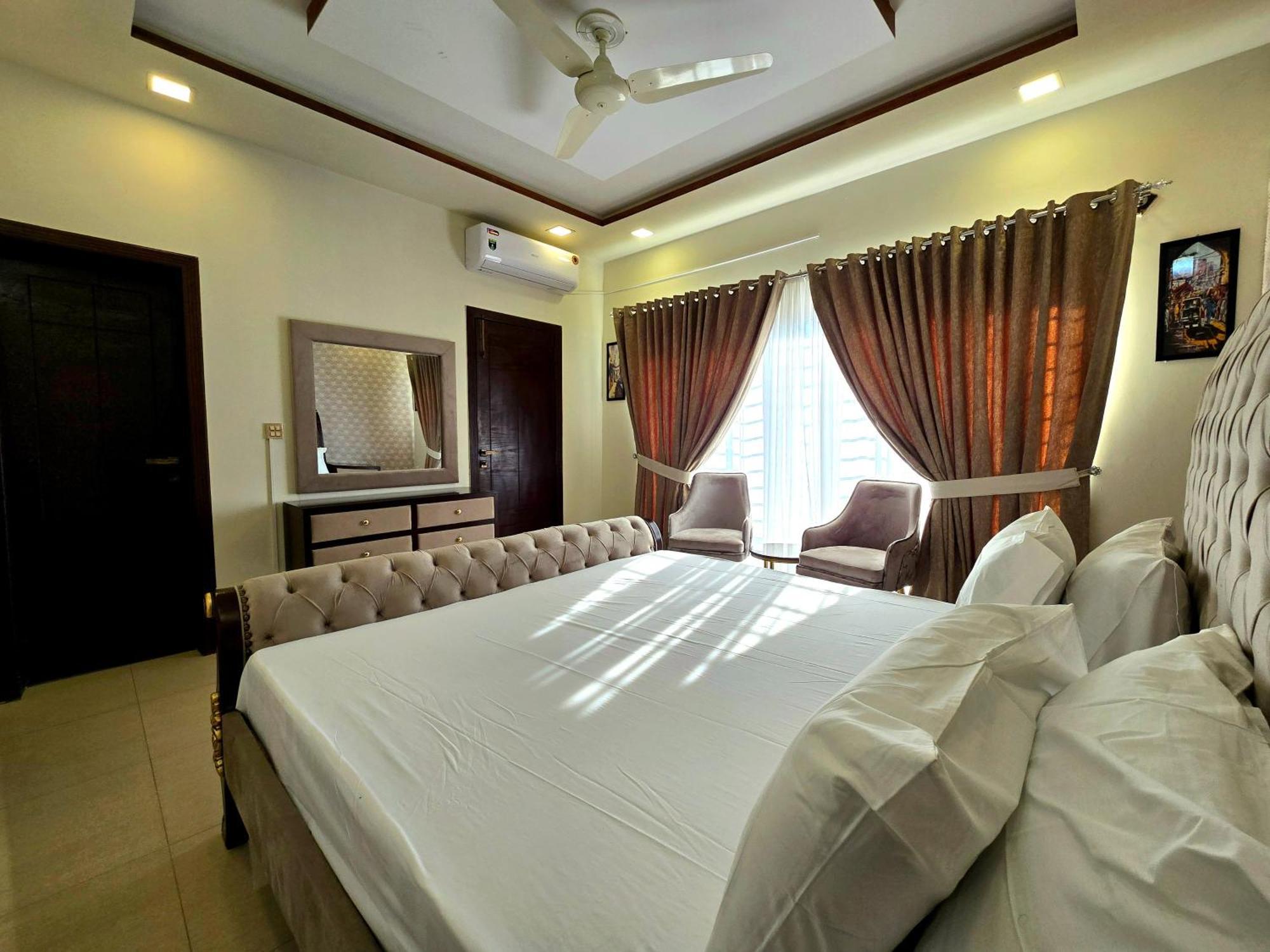 The Millenial Apartments & Suites Bahria Town 拉瓦尔品第 客房 照片
