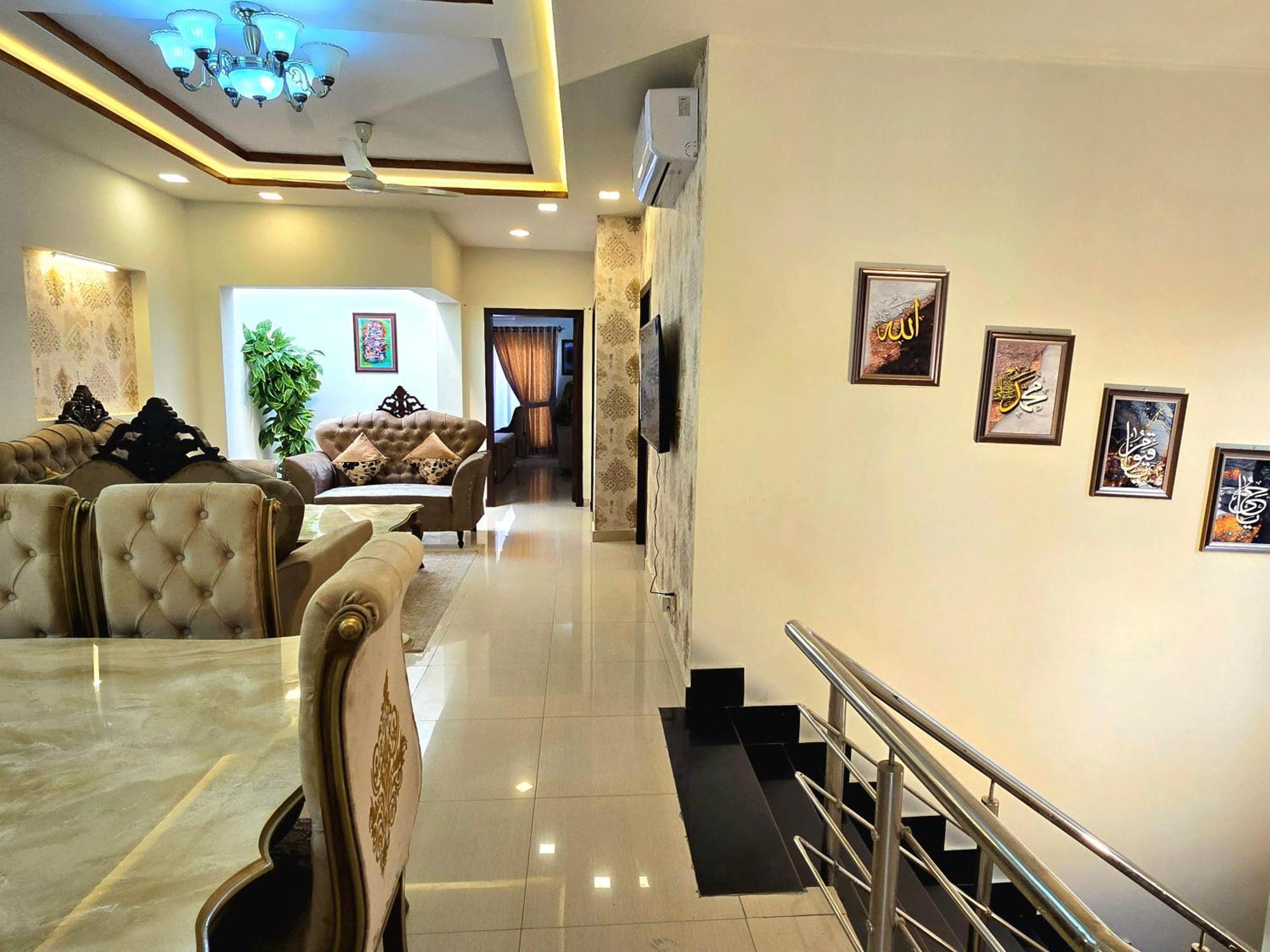The Millenial Apartments & Suites Bahria Town 拉瓦尔品第 外观 照片