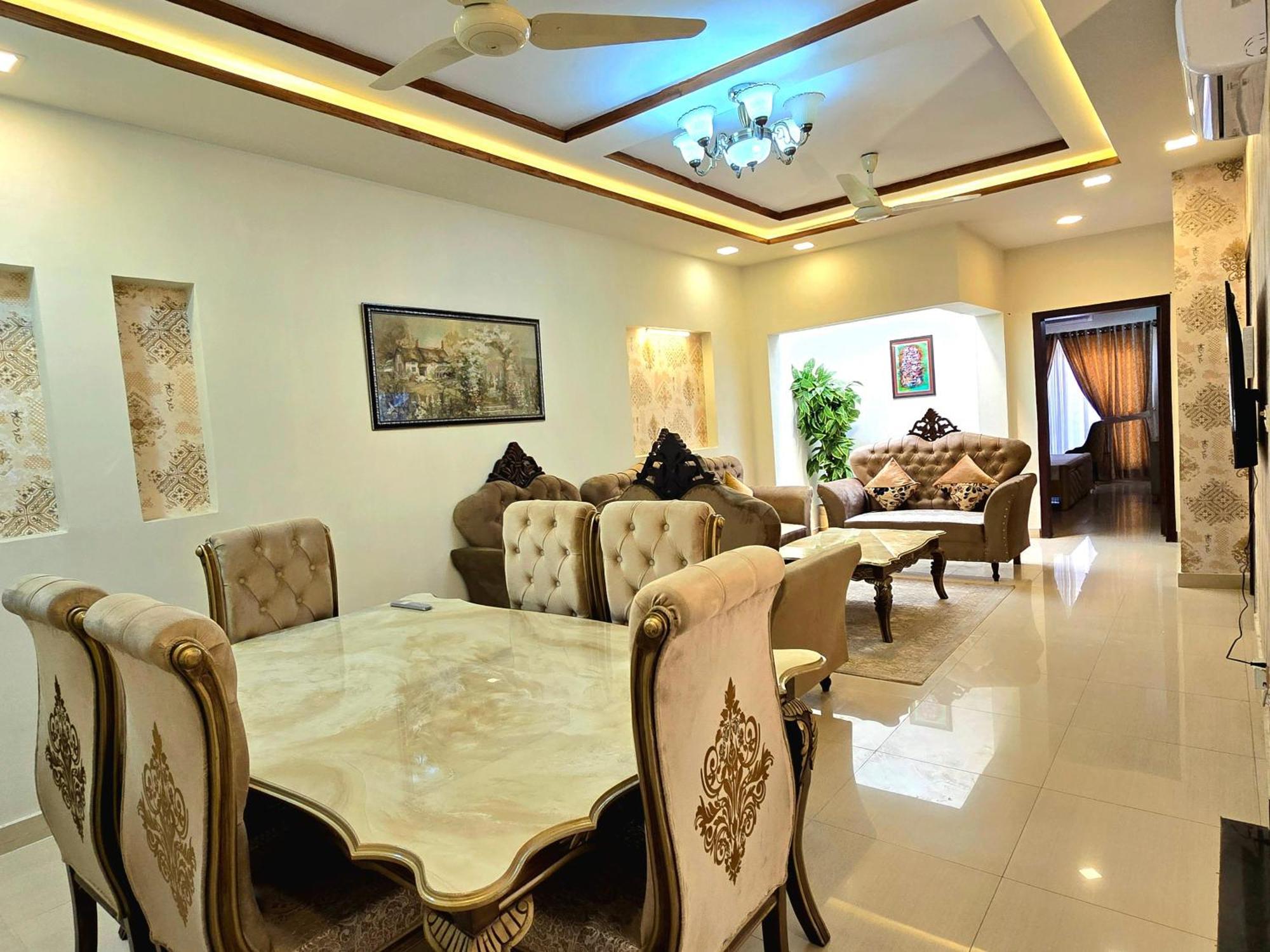 The Millenial Apartments & Suites Bahria Town 拉瓦尔品第 客房 照片